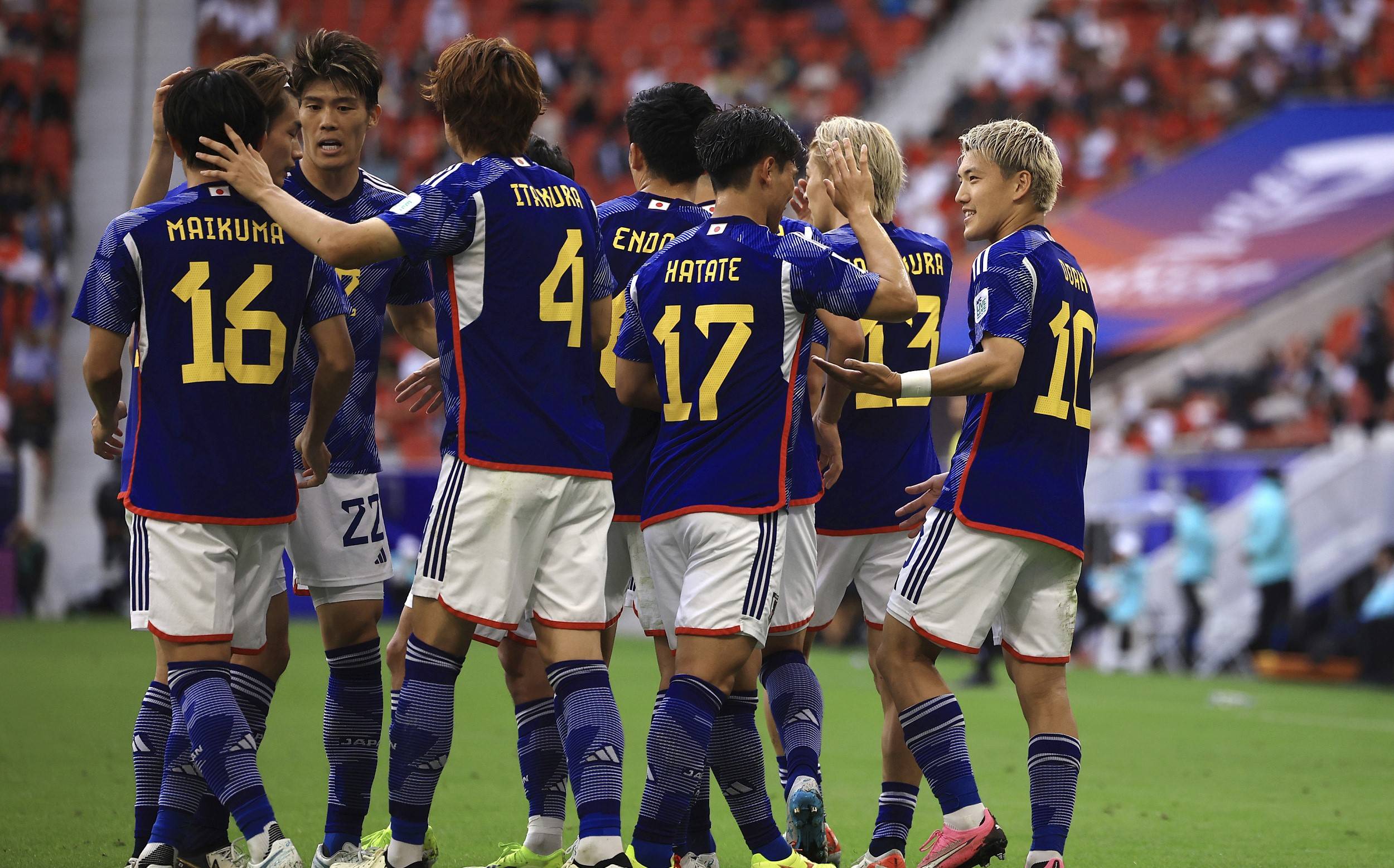 日本队在亚洲杯比赛中获得胜利 日本队在亚洲杯比赛中获得胜利