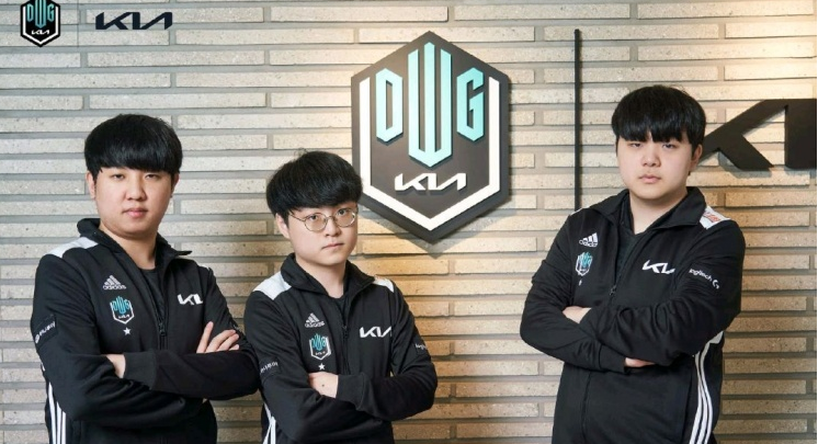 EG横扫EDG,ShowMaker操刀奇招英雄翻盘顶尖较量全球总决赛,技惊四座 EG横扫EDG,ShowMaker操刀奇招英雄翻盘顶尖较量全球总决赛,技惊四座