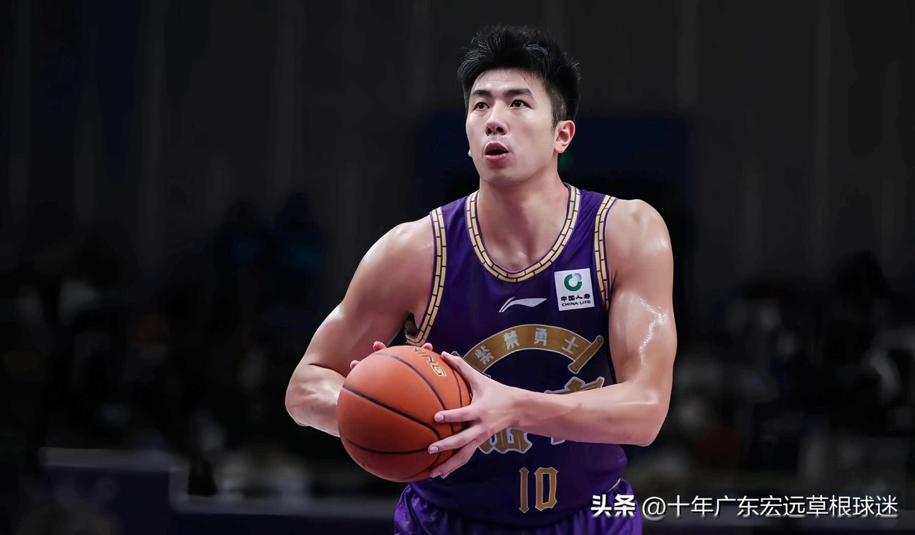 关于深圳男篮一路领先,不给对手任何机会的信息 关于深圳男篮一路领先,不给对手任何机会的信息
