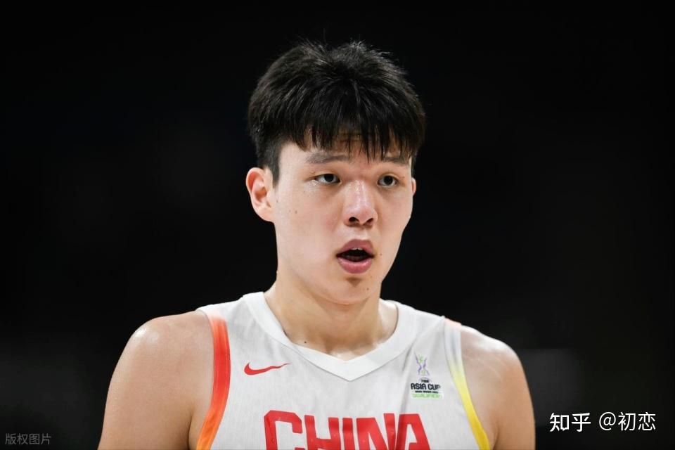 包含尼克斯逆转公牛,兰德尔砍下24+10的词条 包含尼克斯逆转公牛,兰德尔砍下24+10的词条