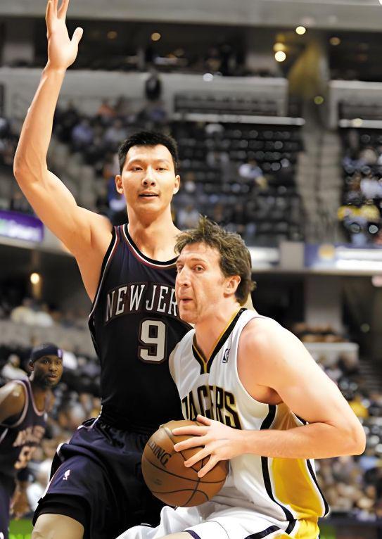 勇士翻盘太阳,易建联扛起全队 勇士翻盘太阳,易建联扛起全队